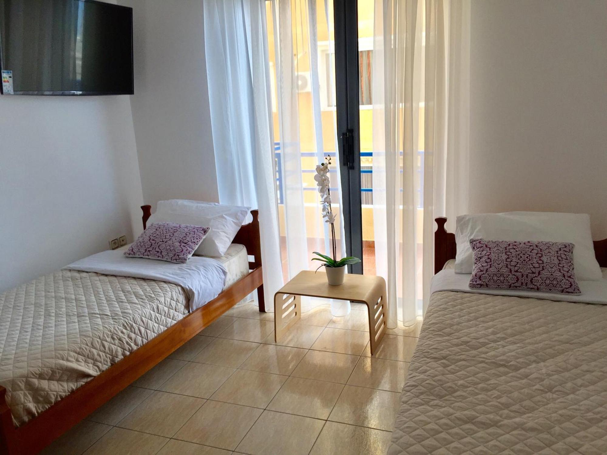 Sea And Sky Apartments Sarandë Pokoj fotografie